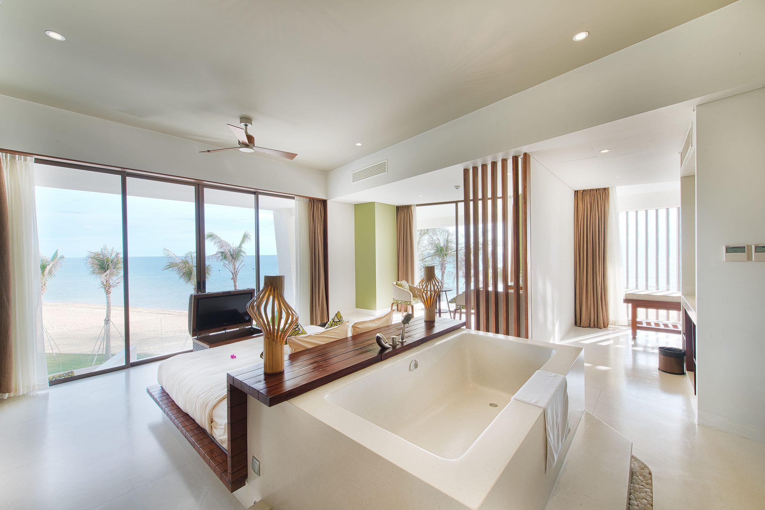 Luxury Suite Ocean View